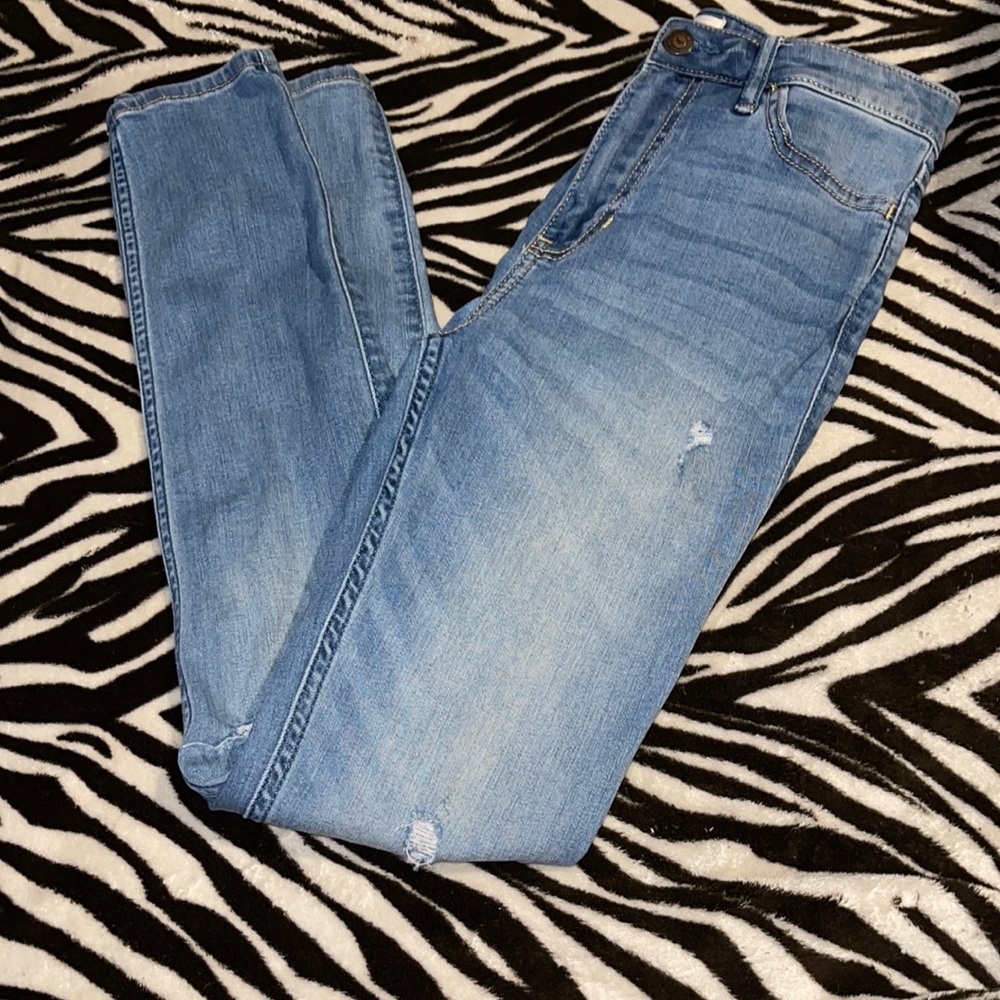 Hollister Women’s high rise super skinny jeans